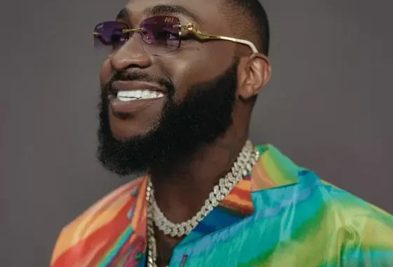 Davido-560x600